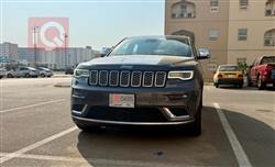 جیپ گراند شیرۆکی